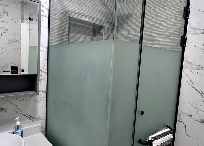 Stylish 2bd 2bath Regency Towers